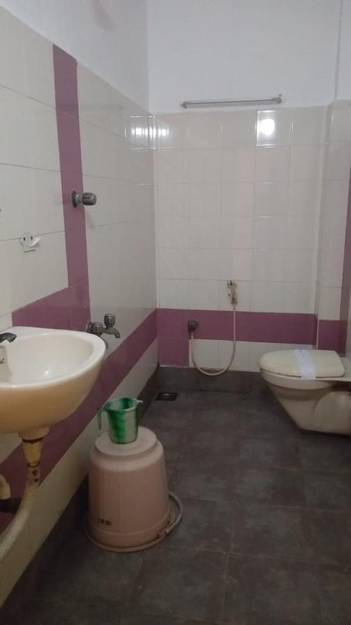 Hotel Aditya Пондичерри Экстерьер фото